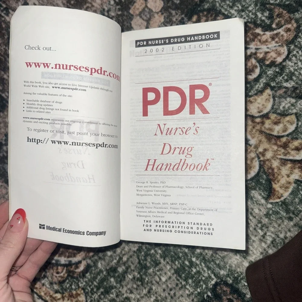 PDR Nurse's Drug Handbook 2002 - Paperback By Spratto, Do not use‎ - GOOD